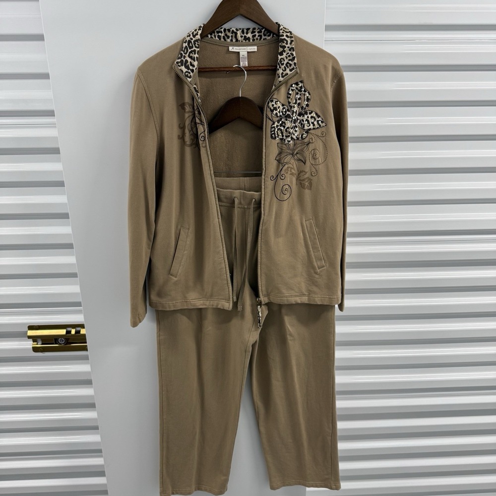 Y2K JM Collection Petite Large Tracksuit Leopard Rhinestone Jacket Pants